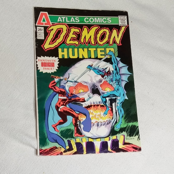 Atlas Comics Demon Hunter #1 1975 - Picture 2 of 10